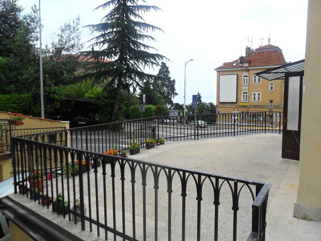 Apartments Ascic Opatija Quarto foto